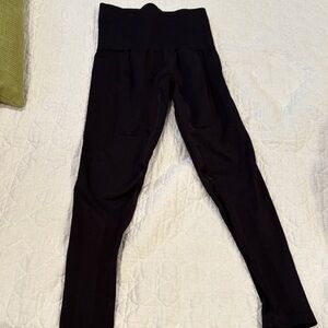 High-Waisted Extremely Warm Stretch Black Leggings